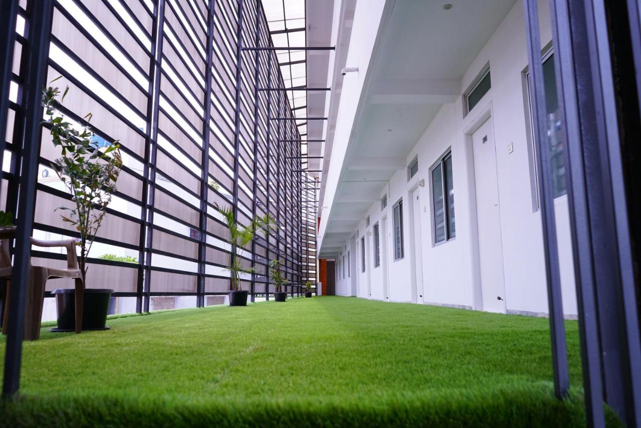 Hotel Nachas Coimbatore Bagian luar foto