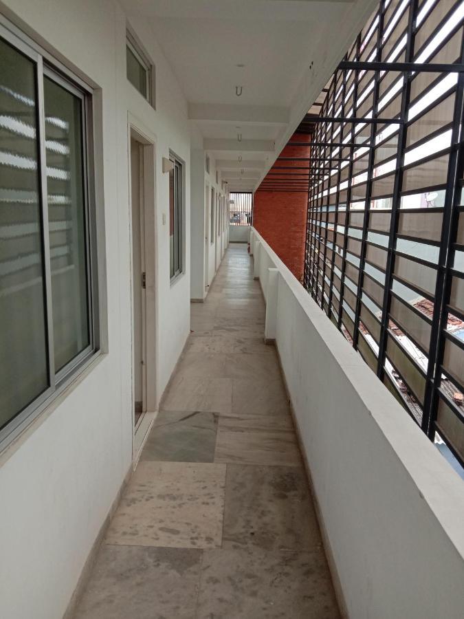 Hotel Nachas Coimbatore Bagian luar foto