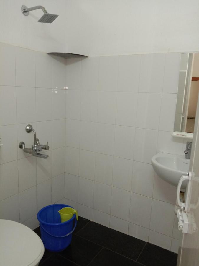 Hotel Nachas Coimbatore Bagian luar foto